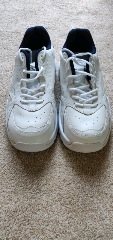 mens white trainers size 9